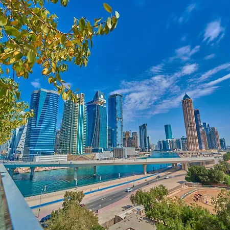 Stylish 2Br Suite In Aykon City With Pool & Gym Access Dubai Exterior photo