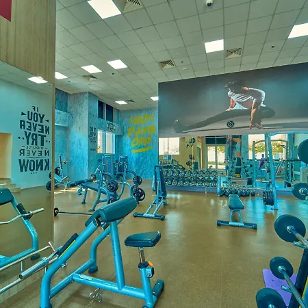 Stylish 2Br Suite In Aykon City With Pool & Gym Access Dubai Exterior photo