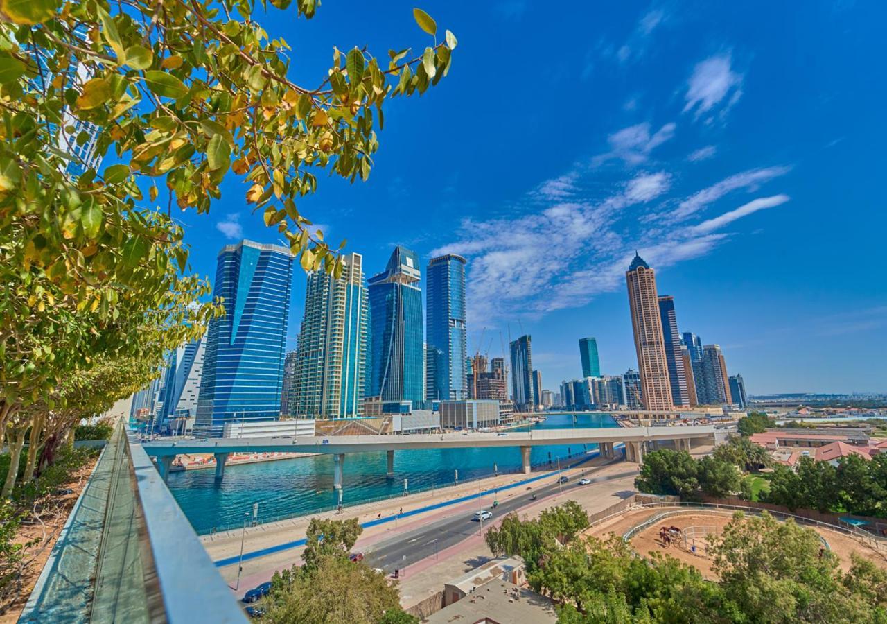 Apartment Stylish 2Br Suite In Aykon City With Pool & Gym Access *