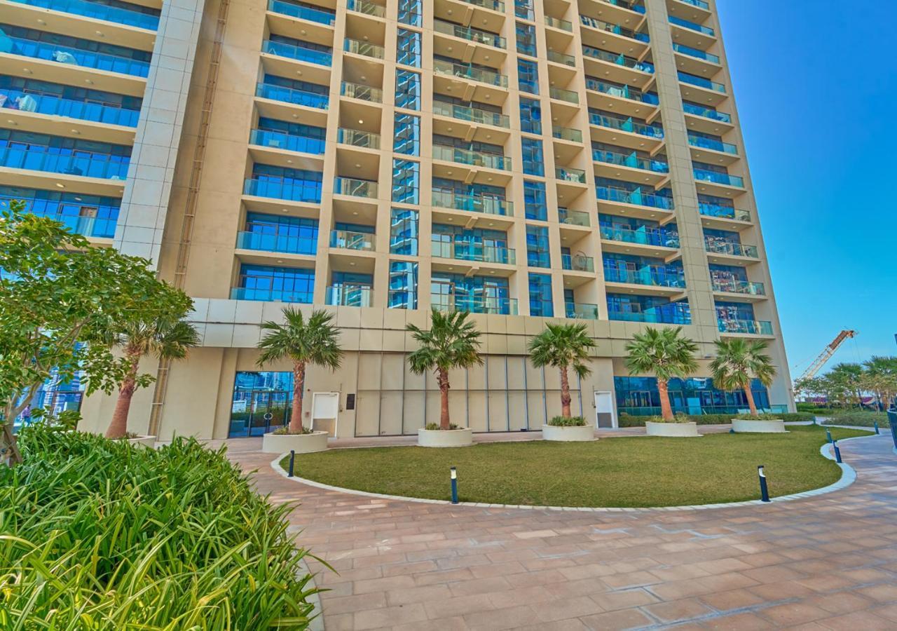 Stylish 2Br Suite In Aykon City With Pool & Gym Access * Dubai