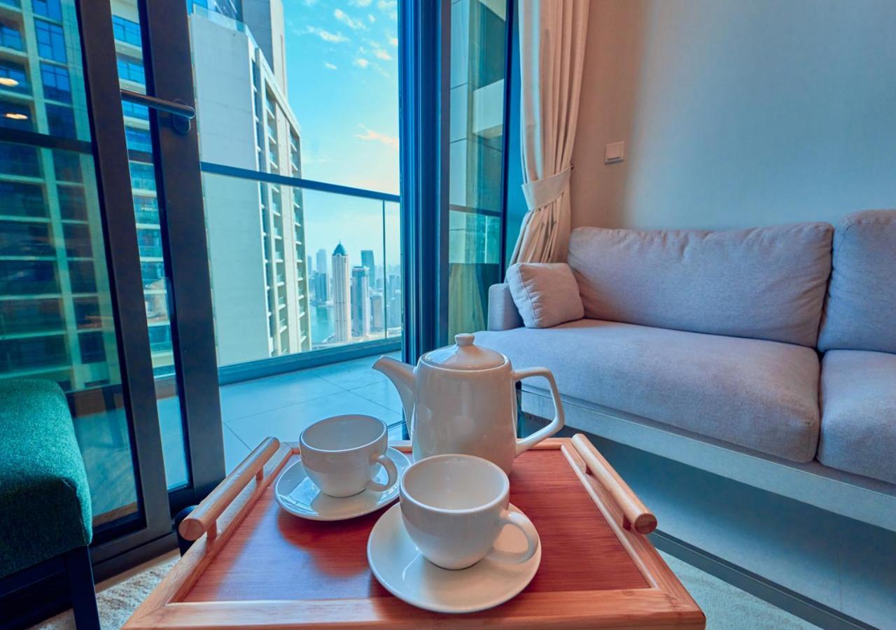 Stylish 2Br Suite In Aykon City With Pool & Gym Access Apartment Dubai