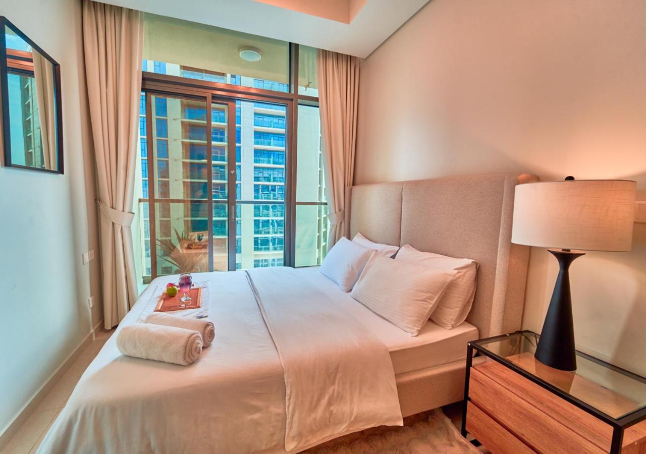 Stylish 2Br Suite In Aykon City With Pool & Gym Access Apartment