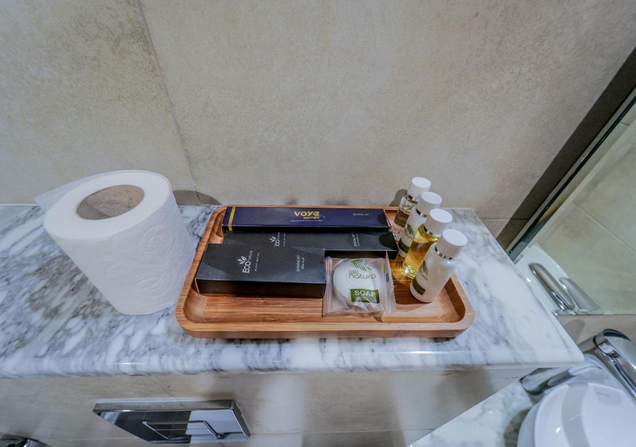 Stylish 2Br Suite In Aykon City With Pool & Gym Access Apartment Dubai