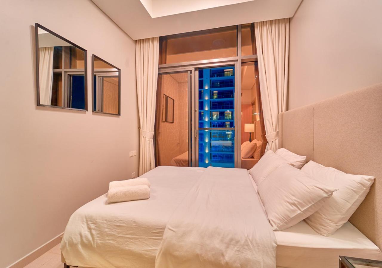 Stylish 2Br Suite In Aykon City With Pool & Gym Access * Dubai
